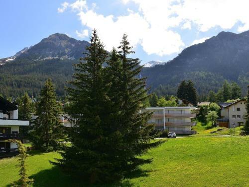 Apartment Al Prada 3-1-a