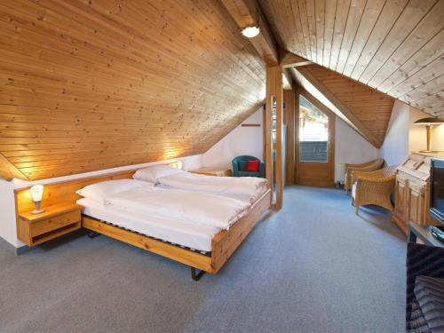 Apartamentos Schweizerhof Ferienwohnungen Lenzerheide 4