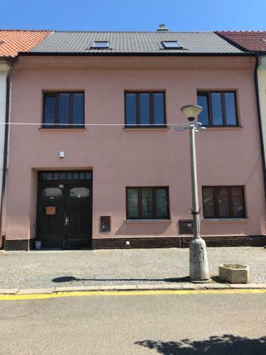 Hostal Hostinec U Svat� Kate?iny Doln� Bousov ?esk� R�j
