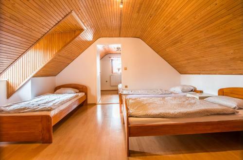 Apartamento Malovan� Dvore?ek