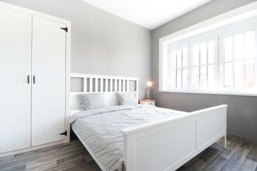 Apartm�my Malik