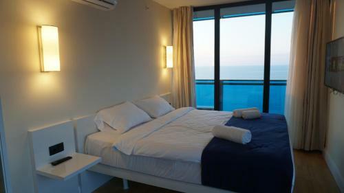 Apartamentos Skyscraper Batumi