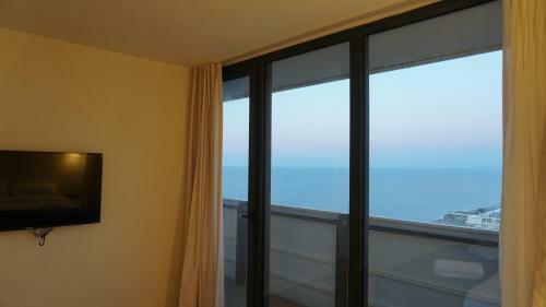 Apartamentos Skyscraper Batumi