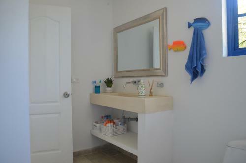 Casa Con Playa Privada Florita Blue