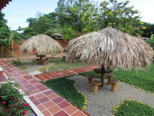 Hostal Caba�a Neverland