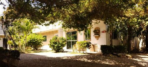 Lodge Caba�as California