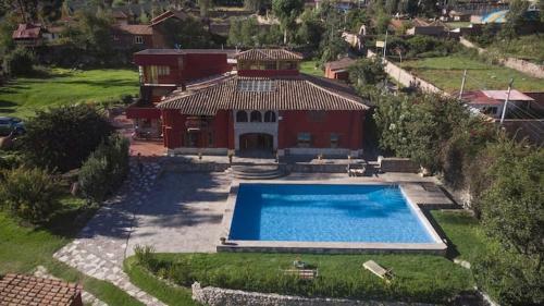 Villa Colonial House