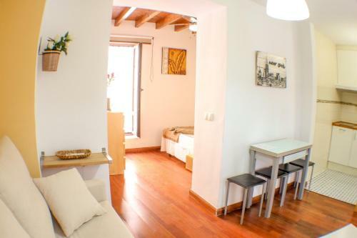 Apartamento Calle Santa Marina 6