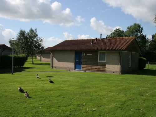 Holiday Home Watersportpark De Pharshoekei