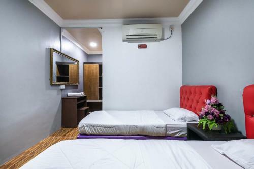 Hotel Spot On 90142 Bubul Paradise Inn