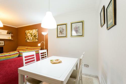 Apartamento Holi-rent Albareda