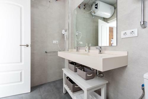 Apartamento Nine O Clock San Luis Skyview By Valcambre