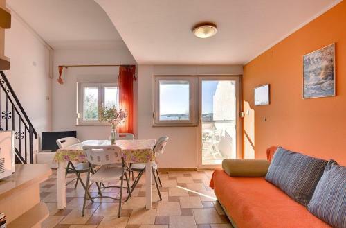 Apartment Stela