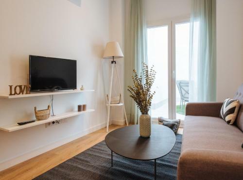 Lola 14 Suite Apartment