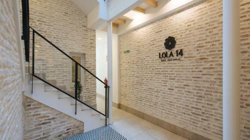 Lola 14 Suite Apartment