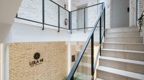 Lola 14 Suite Apartment