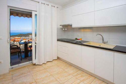 Apartment Lauc