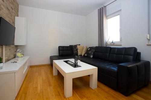 Apartment Lauc