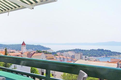Apartments With A Parking Space Makarska - 9129