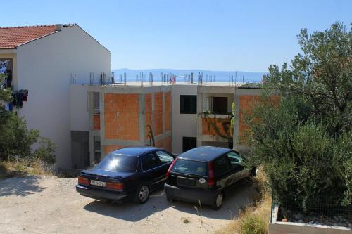 Apartments With A Parking Space Makarska - 9129