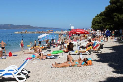 Apartments With A Parking Space Makarska - 9129