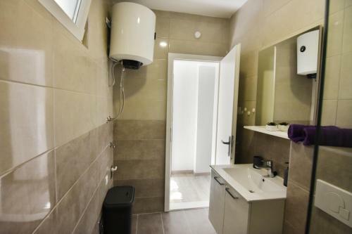 Sunny Garden Apartments Ana