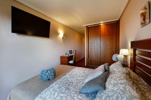 Hotel Rural Montesomao