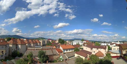 Beautiful Mountain View Apartment