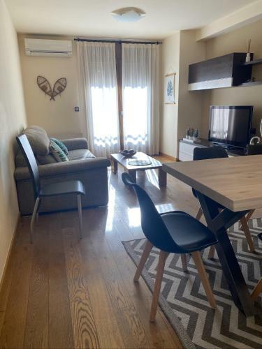 Apartament Neret I