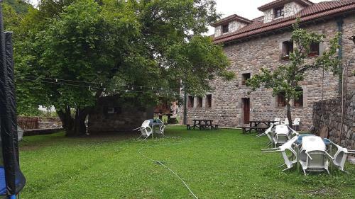 Hotel La Casa Vieja En Valde�n