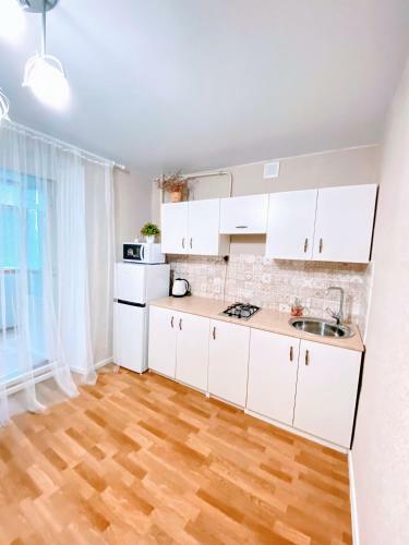 Cozy Apartments On Dekabristov