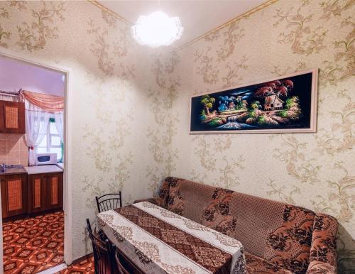 Apartment On Derybasivska 19