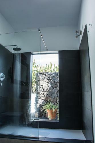 Casa Tahiche - Jacuzzi, Wifi & Bbq