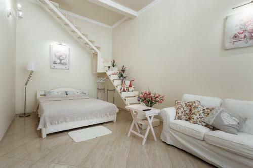 Opera Apartment