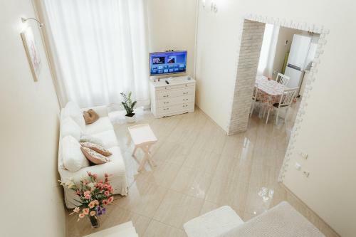 Opera Apartment