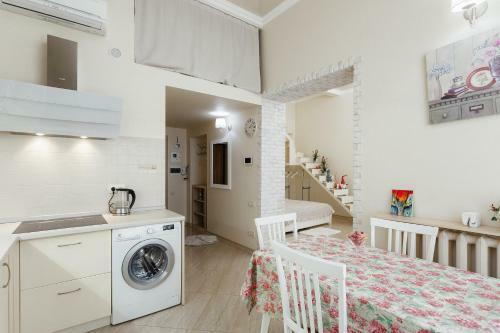 Opera Apartment