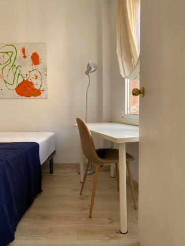 Apartamento Piso En Terrassa Centro +piscina+terraza+vistas