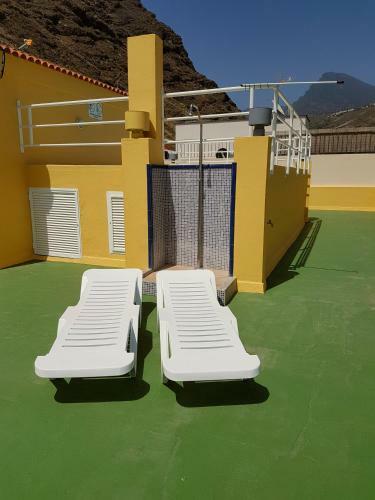 Playa Puerto Tazacorte Modern Beach Apartment