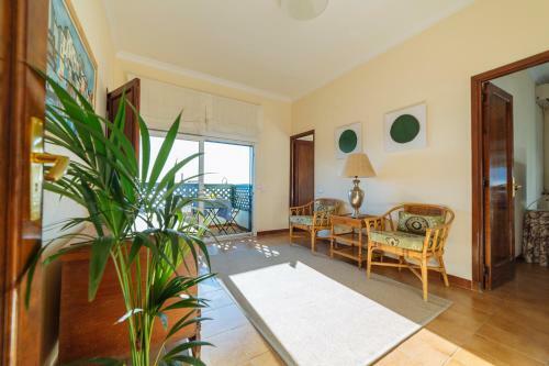 Casa Esperanza *family Home Over The Sea*