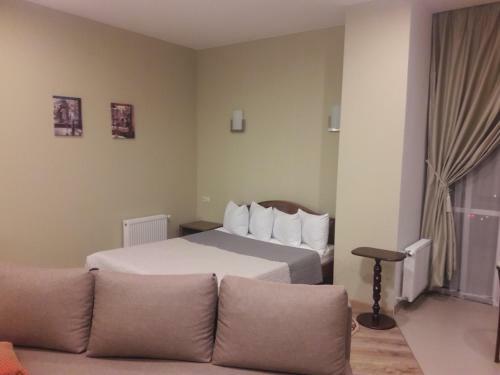 Arcadia Plaza Apartments