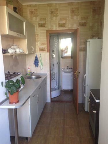 Apartamento Kvartira U Samogo Moria!