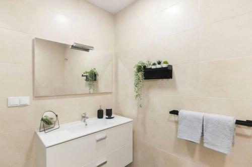 Design Apartment In The Historic City Center