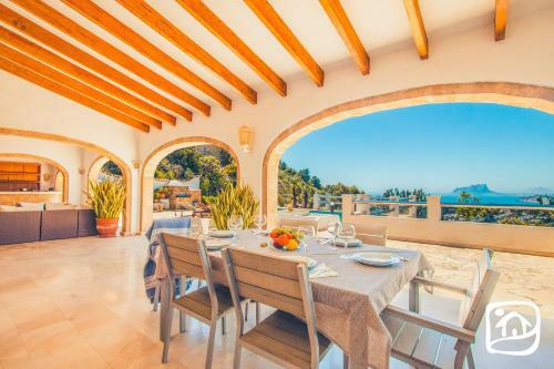 Abahana Villas Scarlett