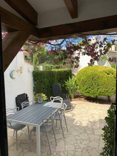 Villa Bungalow Marqu�rite Moraira, 5 Minutes From Beach