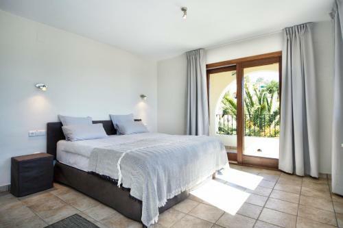 Luxury Villa With Panoramic Views Over Moraira