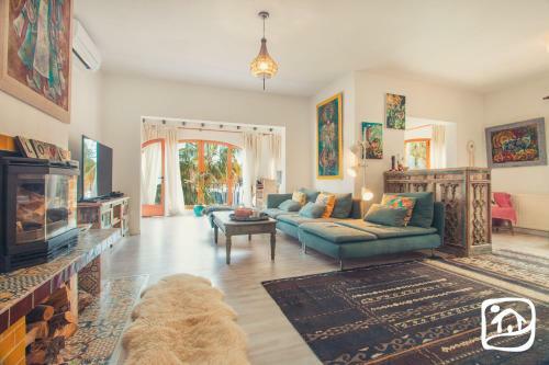 Abahana Villas Amelia