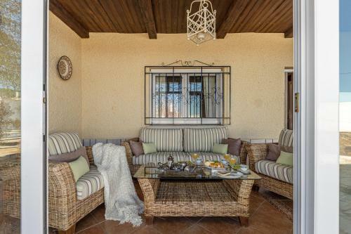 Bnbholder Deluxe Cottage Titulcia
