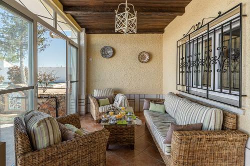 Bnbholder Deluxe Cottage Titulcia