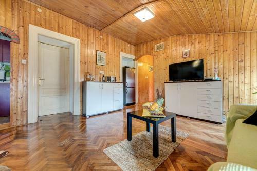 D&l Apartment In Center