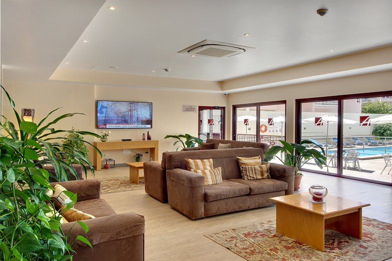 Hotel Alba